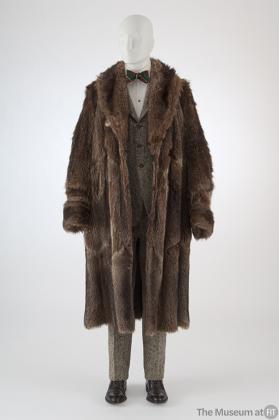 2010.21.1 (coat), P89.50.1 (suit)
