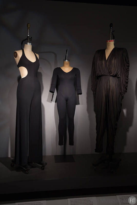 Body_19 79.66.40 (jumpsuit), 85.109.9 (unitard), 89.64.51 (ensemble)