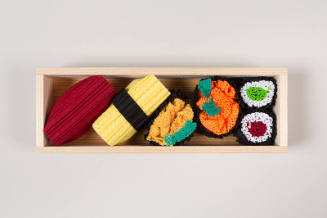 Wood Bento box with six hair accessories in sushi and sashimi shapes