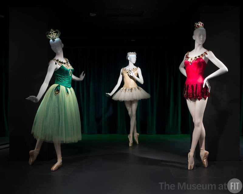 Ballerina installation platform view of mannequins