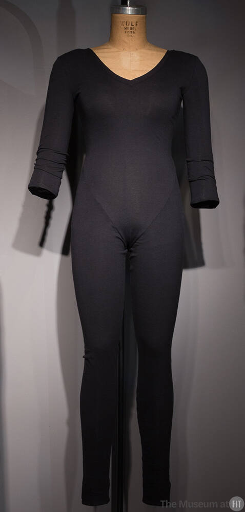Black V-neck unitard with ¾ sleeves 