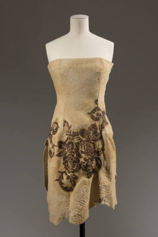 Strapless mini dress made of hide with burnt floral motif