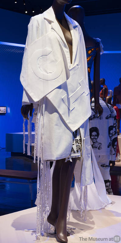 set; coat and skirt