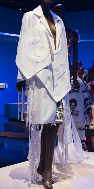 set; coat and skirt