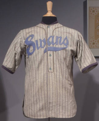 Light gray striped short sleeve baseball shirt with appliqued word Swans