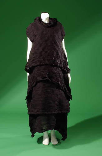 Black allover crinkle pleated short sleeve cowl neck ankle length dress 