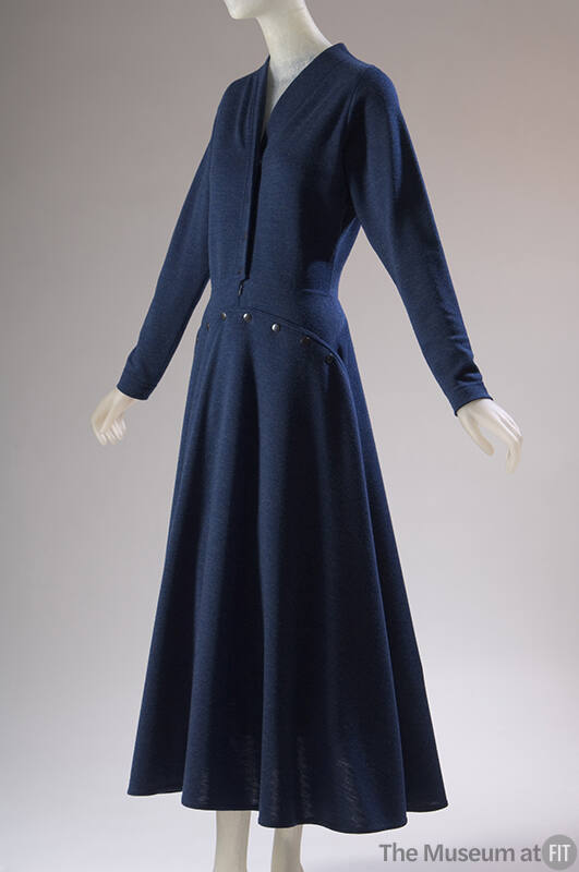 Blue long sleeve V-neck dress with below-the-knee flared skirt 