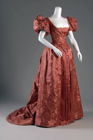 Pink floral patterend silk dress with short puffed sleeves, corset bodice and long skirt with t…