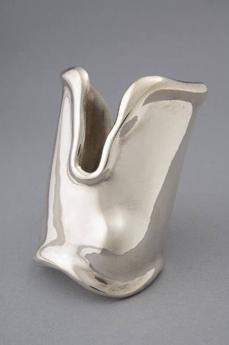 Oragnic shape, free form silver cuff bracelet
