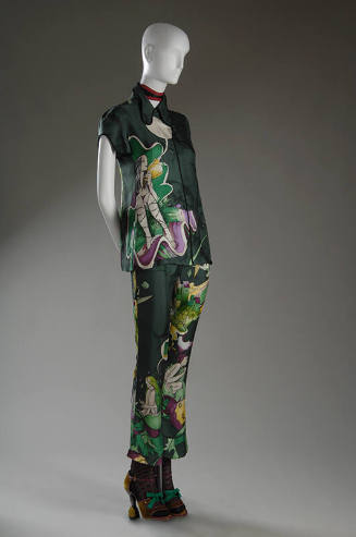 Ensemble of green, yellow and purple fairies and floral print short sleeve blouse with flared t…