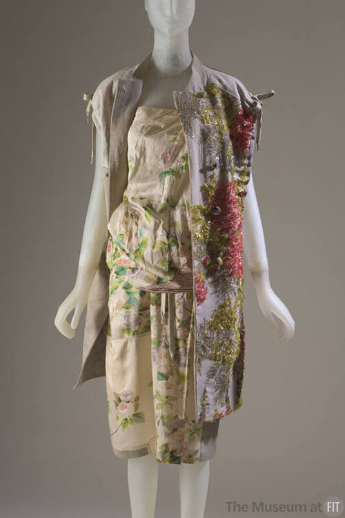 Floral print silk sleeveless dress with with sleeveless pink and green floral beaded button fro…