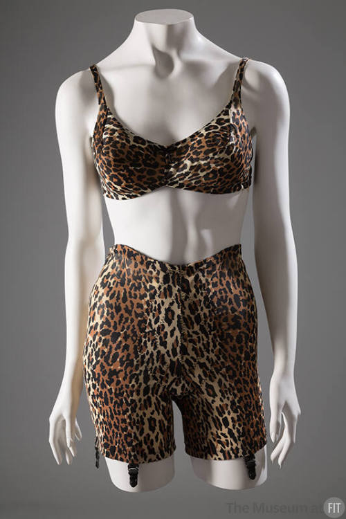 Brown, black and cream leopard print set of unstructured bra and panty girdle with black garter…