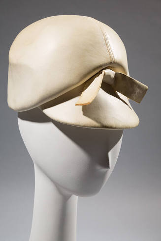 Off-white leather hat with short visor brim with bow