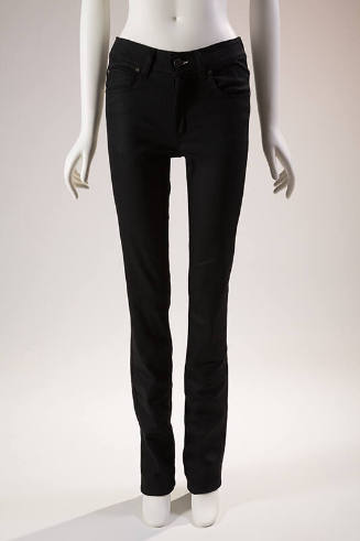 Black five pocket skinny leg jeans 