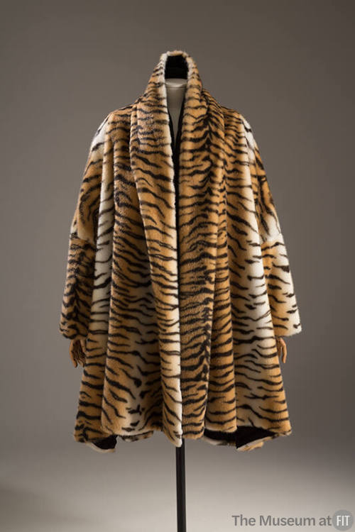 Tiger print faux fur knee length long sleeve coat  with shawl collar