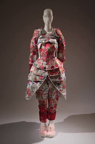 Pink and metallic floral jacquard long sleeve tunic with all over armor like plates, matching p…