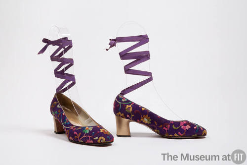 Pair of purple velvet pumps with multicolor floral embroidery, gold block heel and calf height …