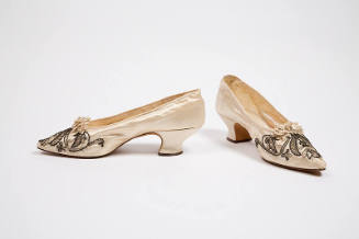 Off white evening pumps with metallic embroidery and crystal seed beads, multipoint bow