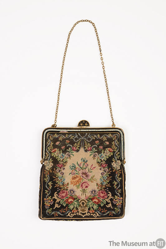 Small square pouch tapestry bag with symmetrial floral design and gold frame, chain handle