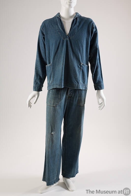 Long sleeve denim top with patch pockets, matching wide leg denim pants with pockets 