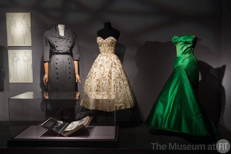 Body_21 Left to right 79.133.2 (dress), 75.86.5 (evening dress), 91.241.129 (green gown)
