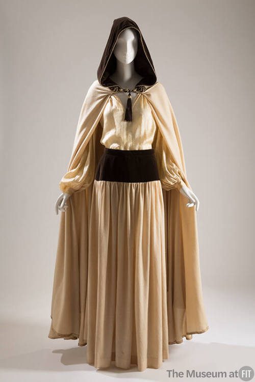 Beige wool cape with matching skirt and blouse