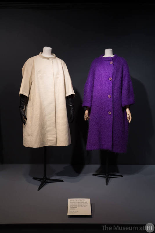 Paris Refashioned_21 72.81.27 (coat), 71.265.20 (purple coat)